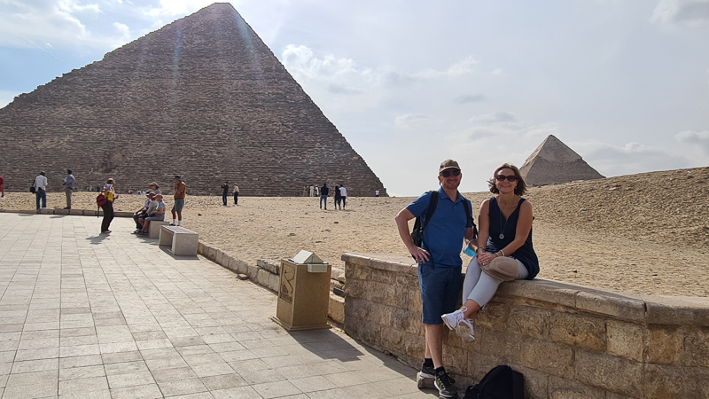 Die Pyramiden von Gizeh: Das letzte echte Weltwunder .