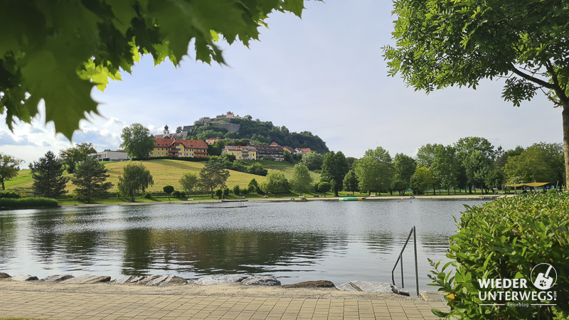 Riegersburg und Seebad - gleich neben dem Campingplatz